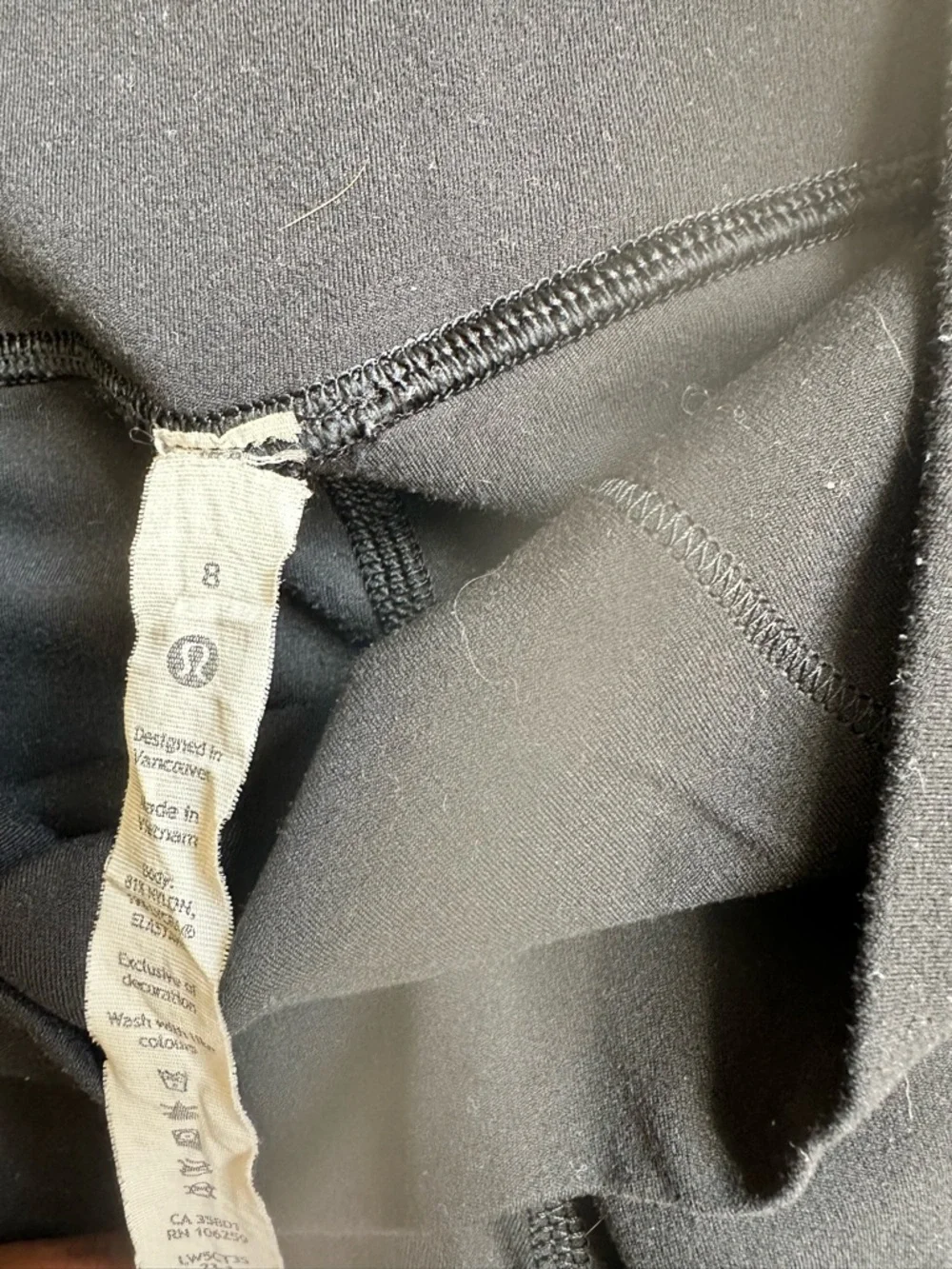 Lululemon Black Leggings Size 8 High Rise Athletic Yoga Pants - Picture 6 of 11